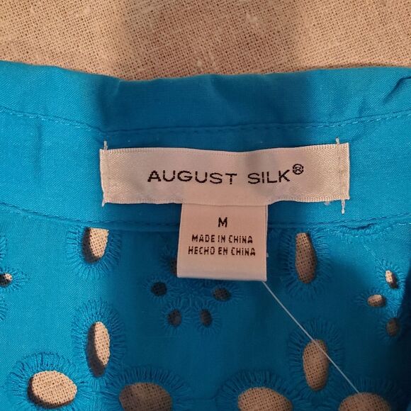 VTG 90's August Silk Blue Front Button Up Floral Eyelet Top in Size M - Picture 2 of 8